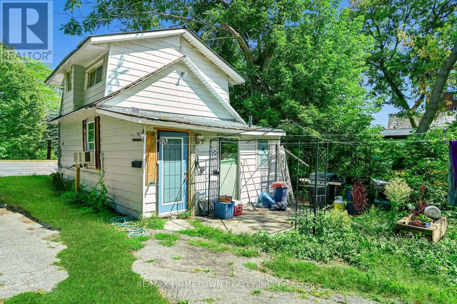 44 STEWART BOULEVARD