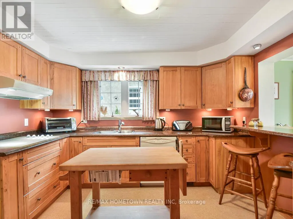 92 WATER STREET E