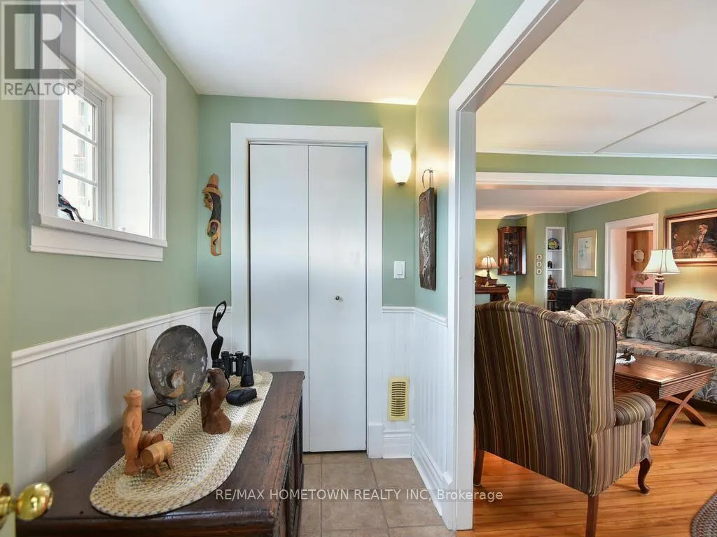 92 WATER STREET E