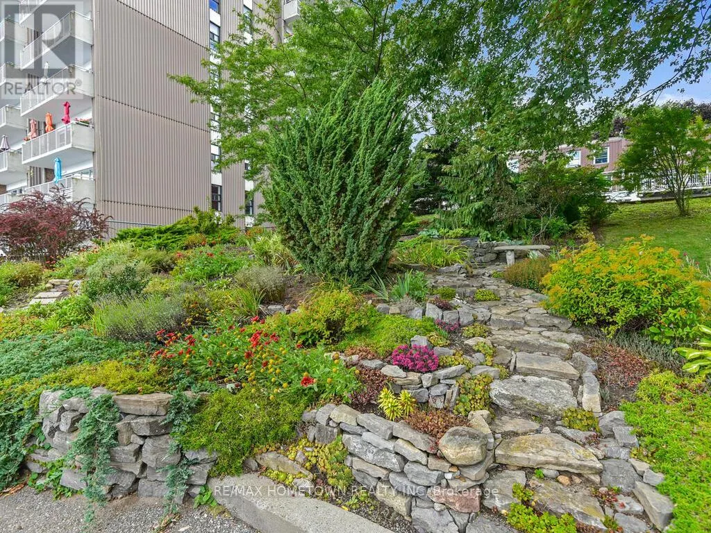 92 WATER STREET E