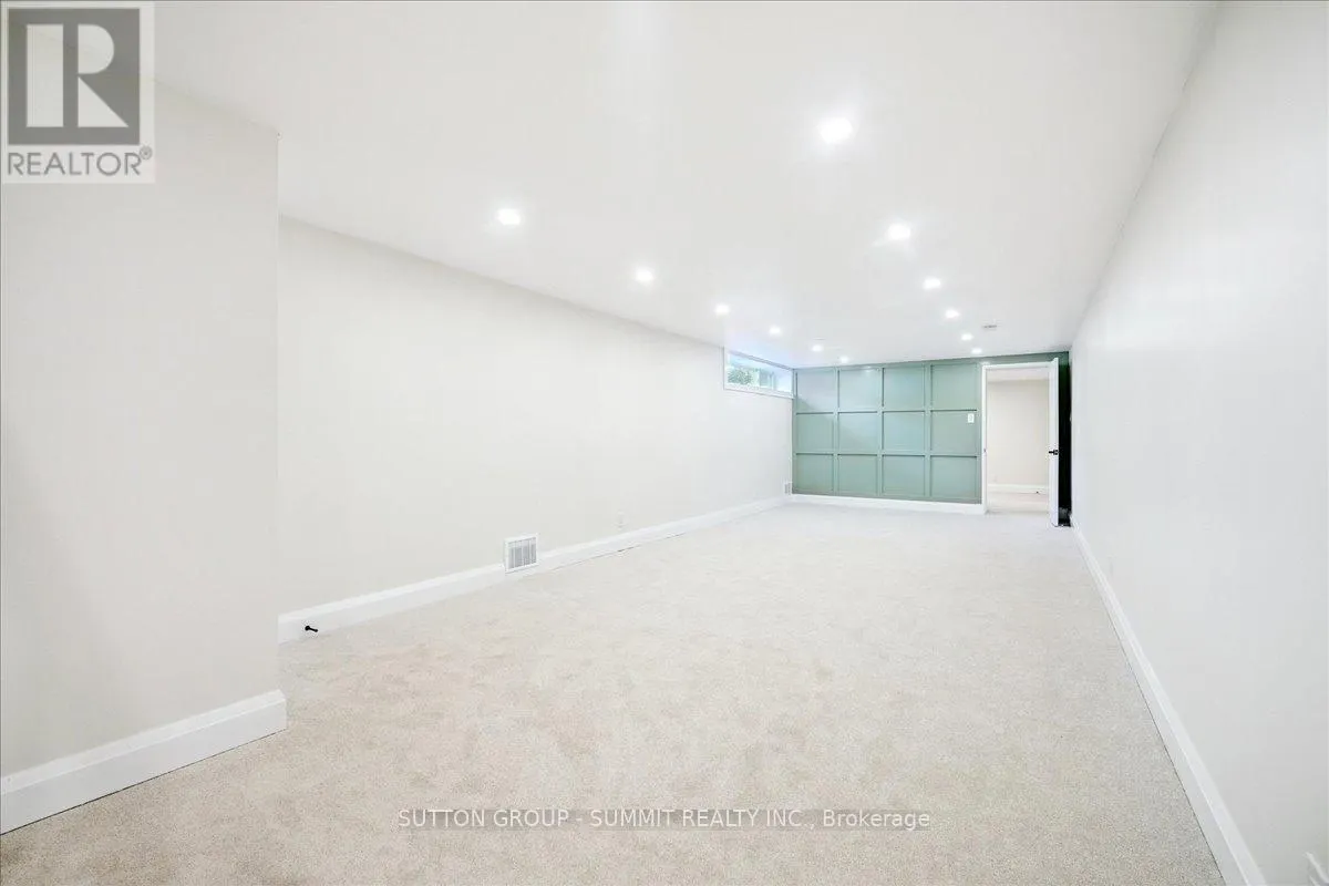 25 ELGIN STREET