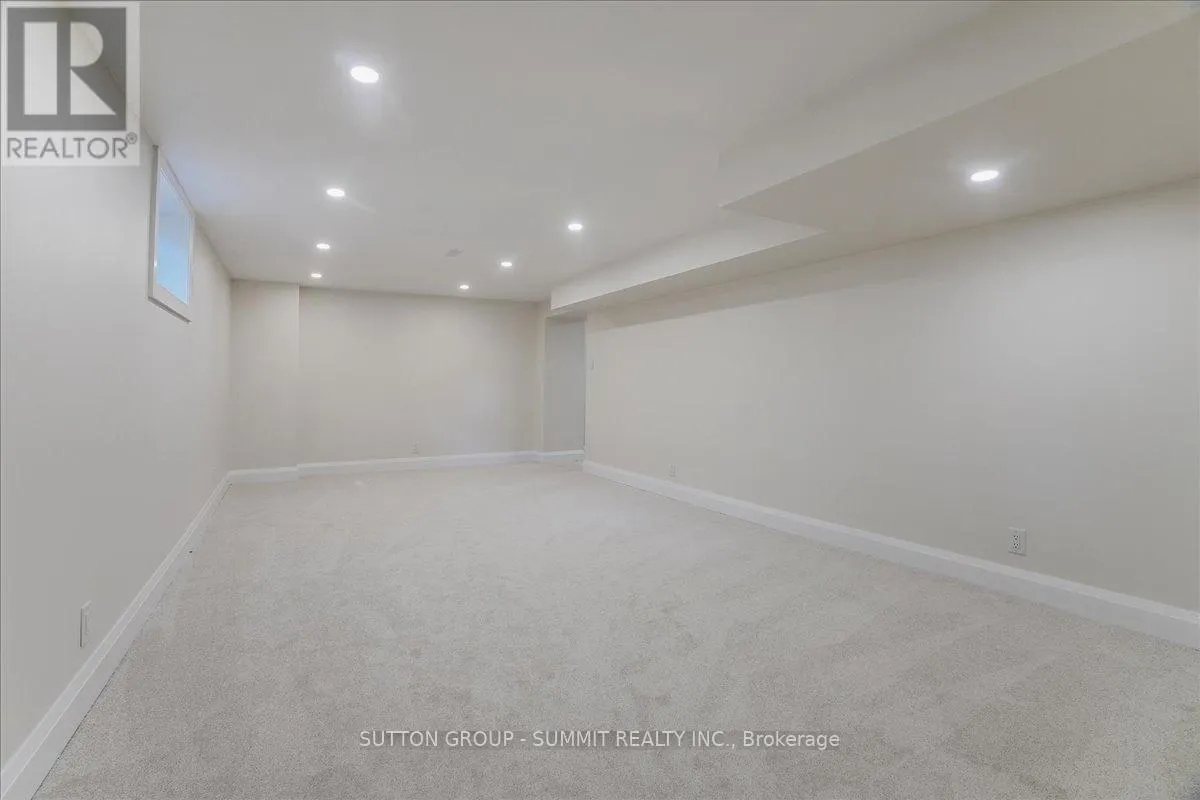 25 ELGIN STREET