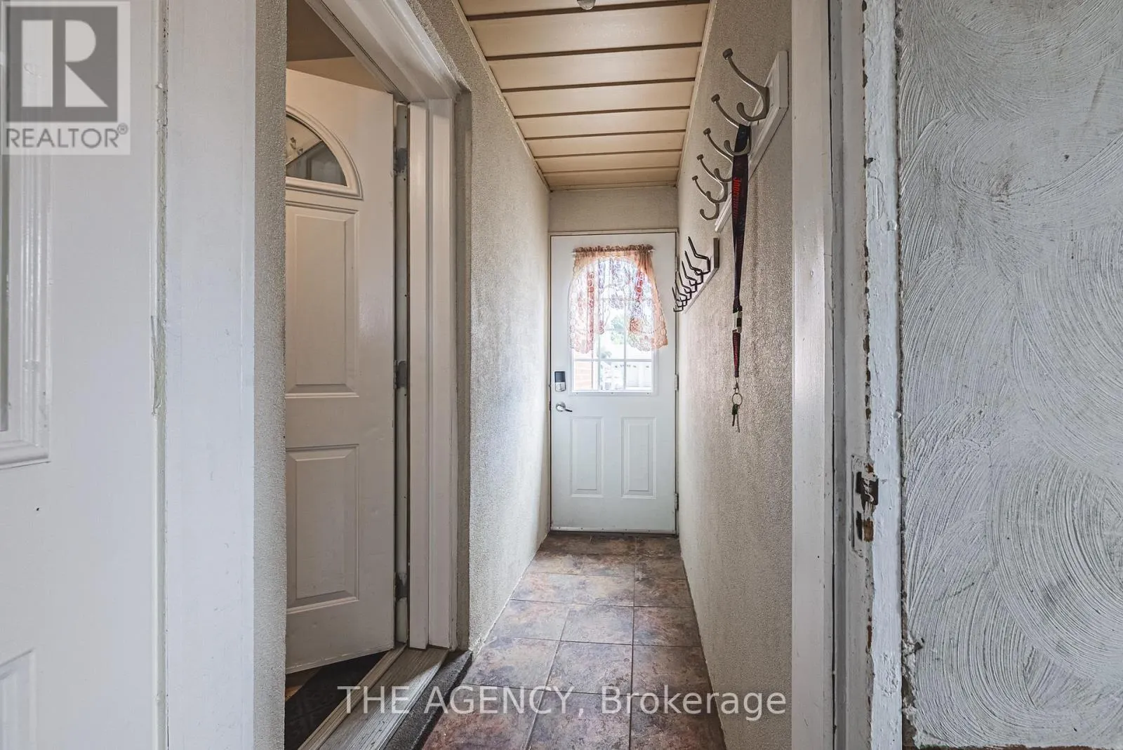 40 WYNGATE AVENUE