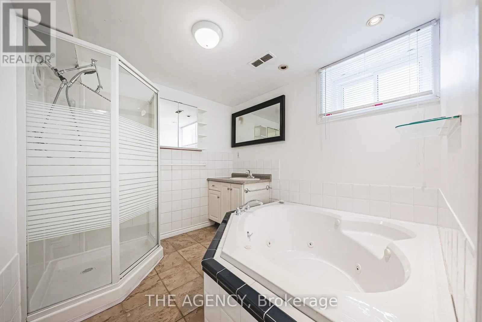 40 WYNGATE AVENUE