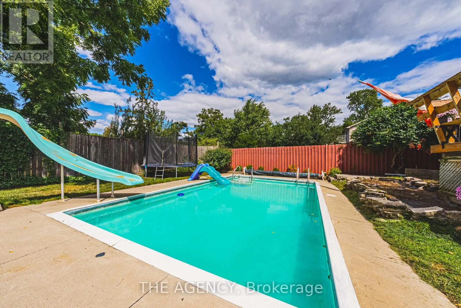 40 WYNGATE AVENUE