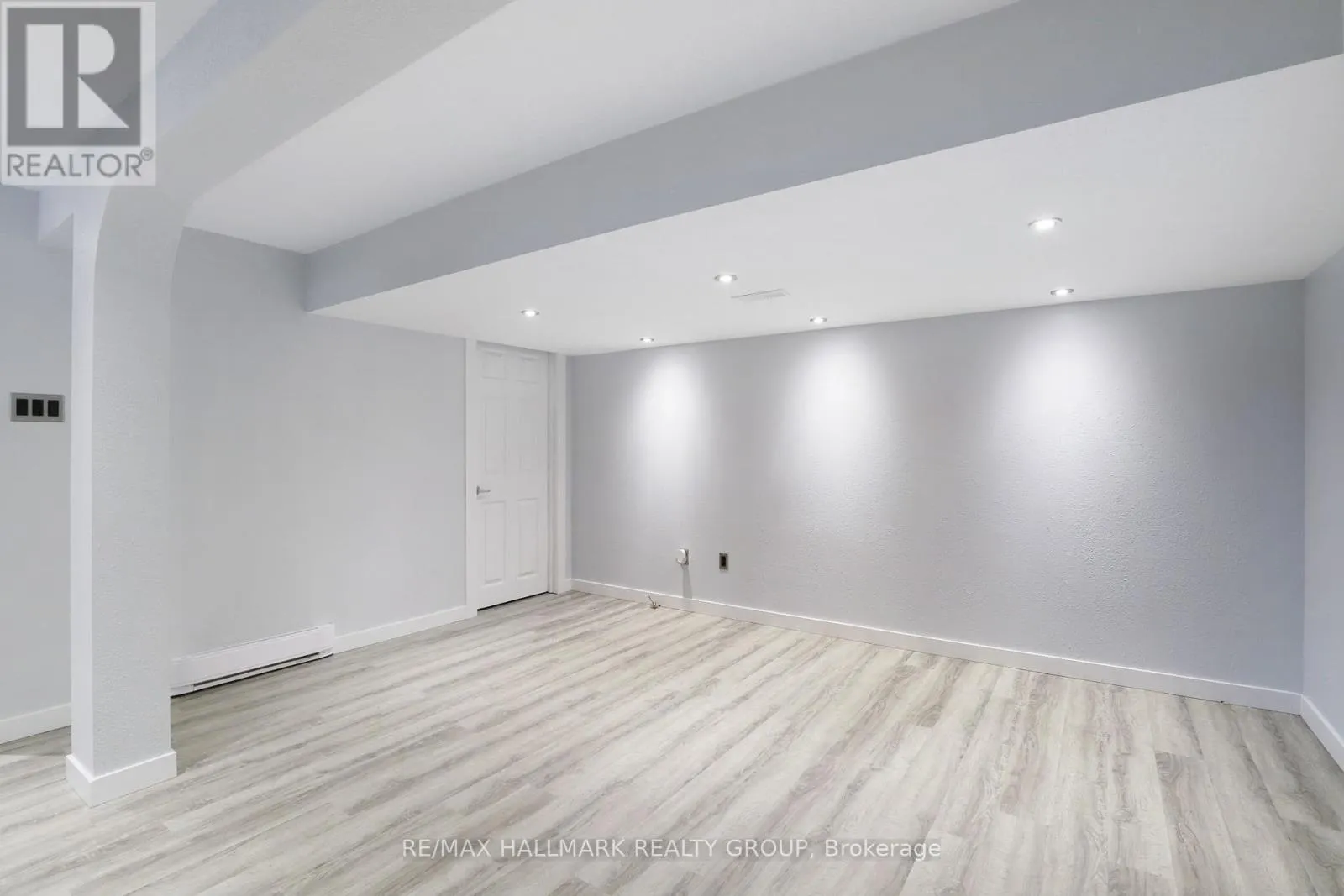 1108 MERIVALE ROAD