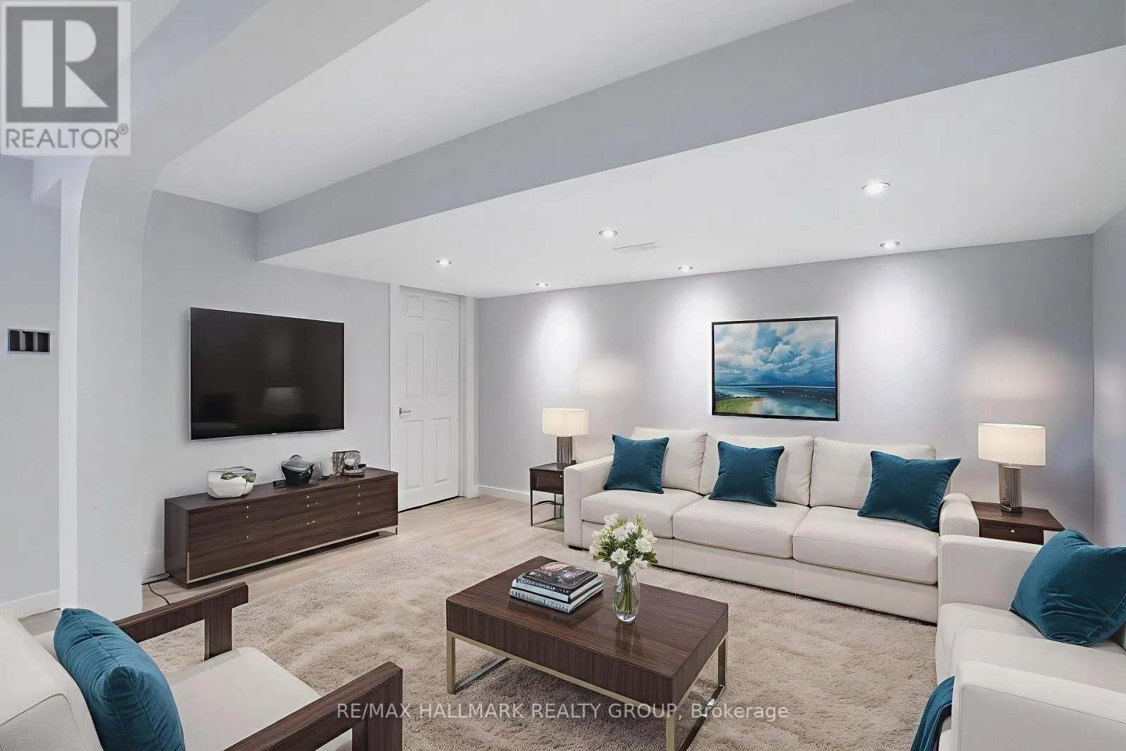 1108 MERIVALE ROAD
