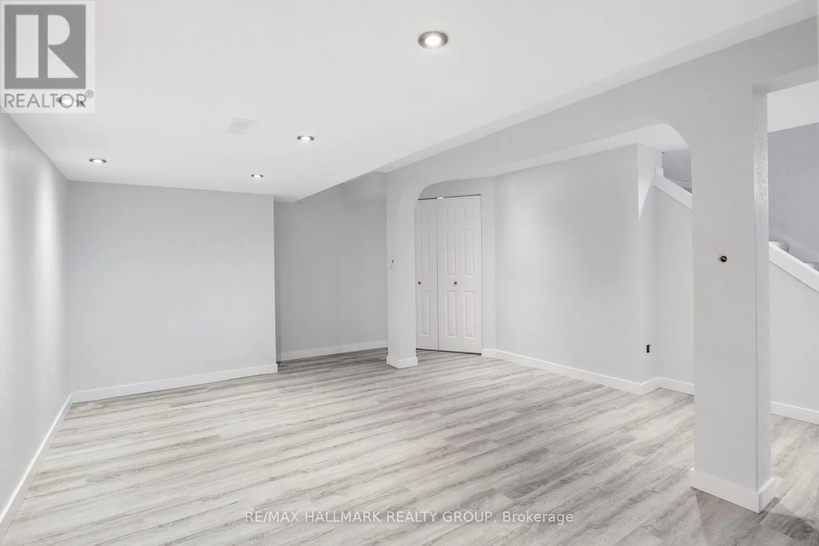 1108 MERIVALE ROAD