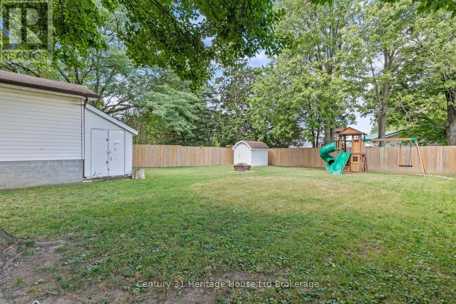 1842 CHURCHILL AVENUE
