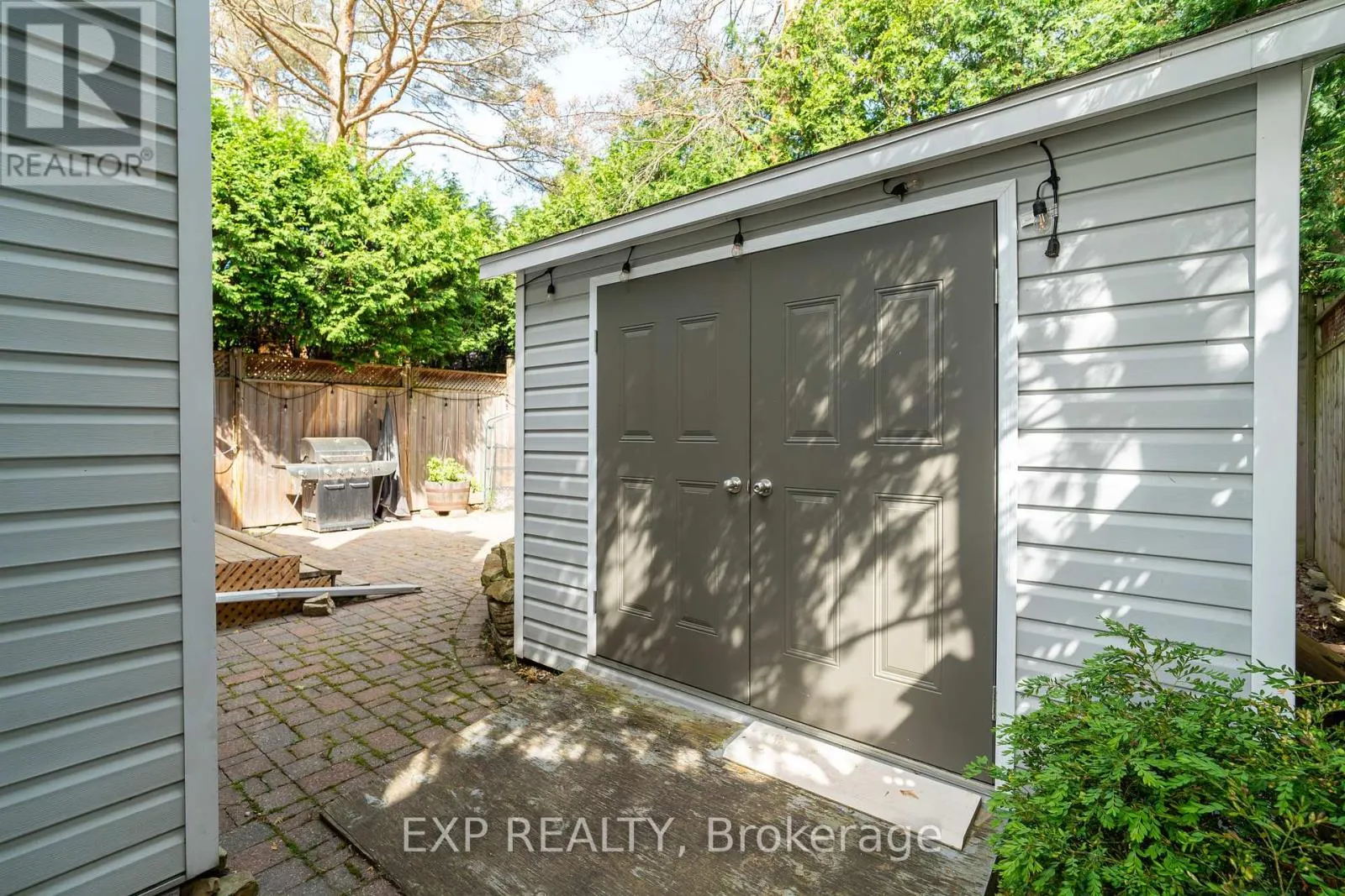 18 HAWLEY CRESCENT