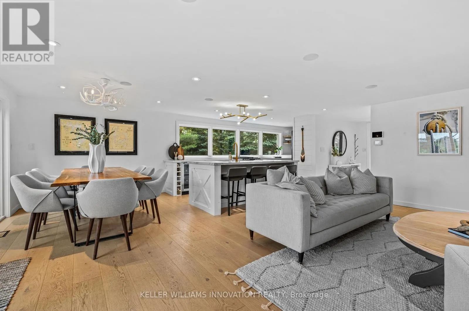 2872 MUSKOKA ROAD 118 W