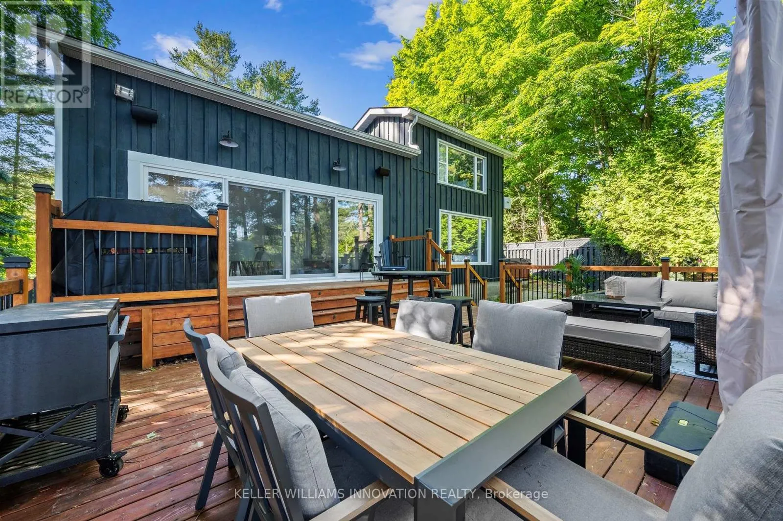 2872 MUSKOKA ROAD 118 W