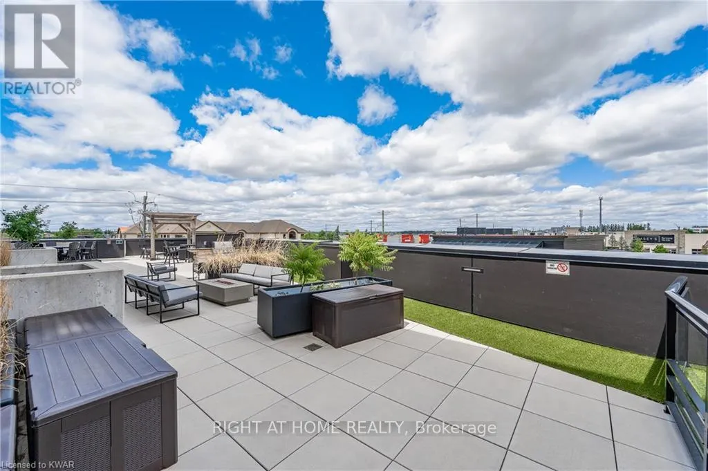 606 - 255 NORTHFIELD DRIVE E
