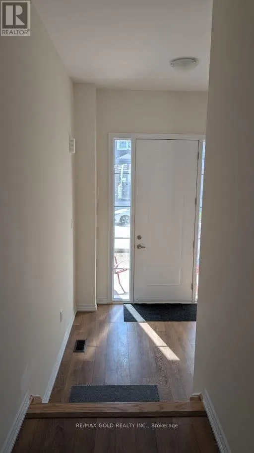 83 BROWN STREET