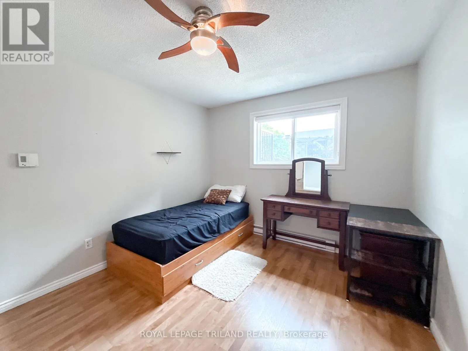 110 - 5 JACKSWAY CRESCENT, #110