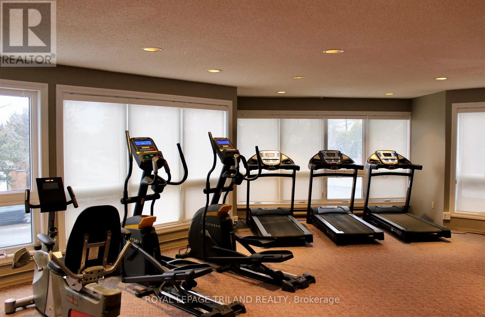 110 - 5 JACKSWAY CRESCENT, #110