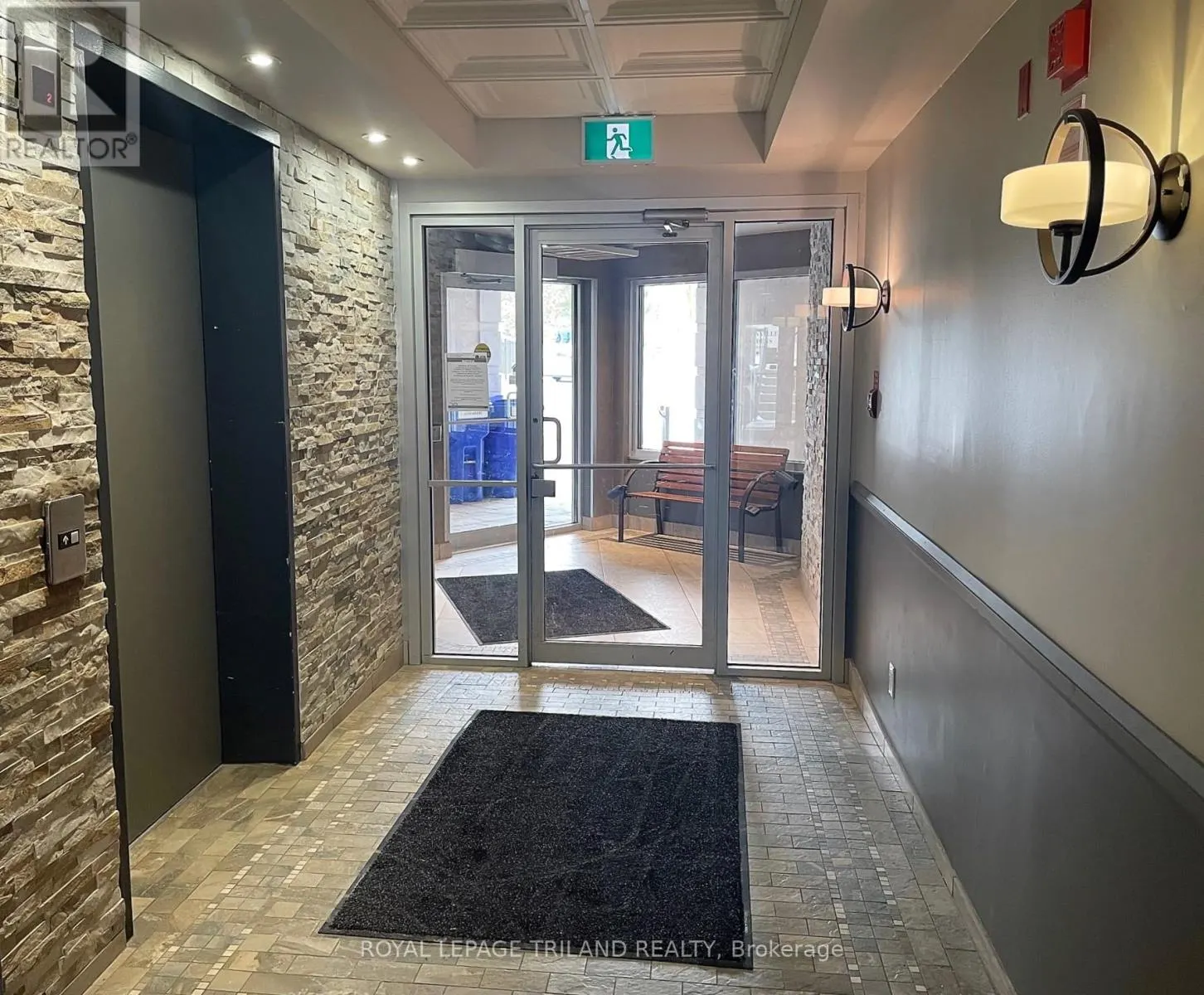 110 - 5 JACKSWAY CRESCENT, #110
