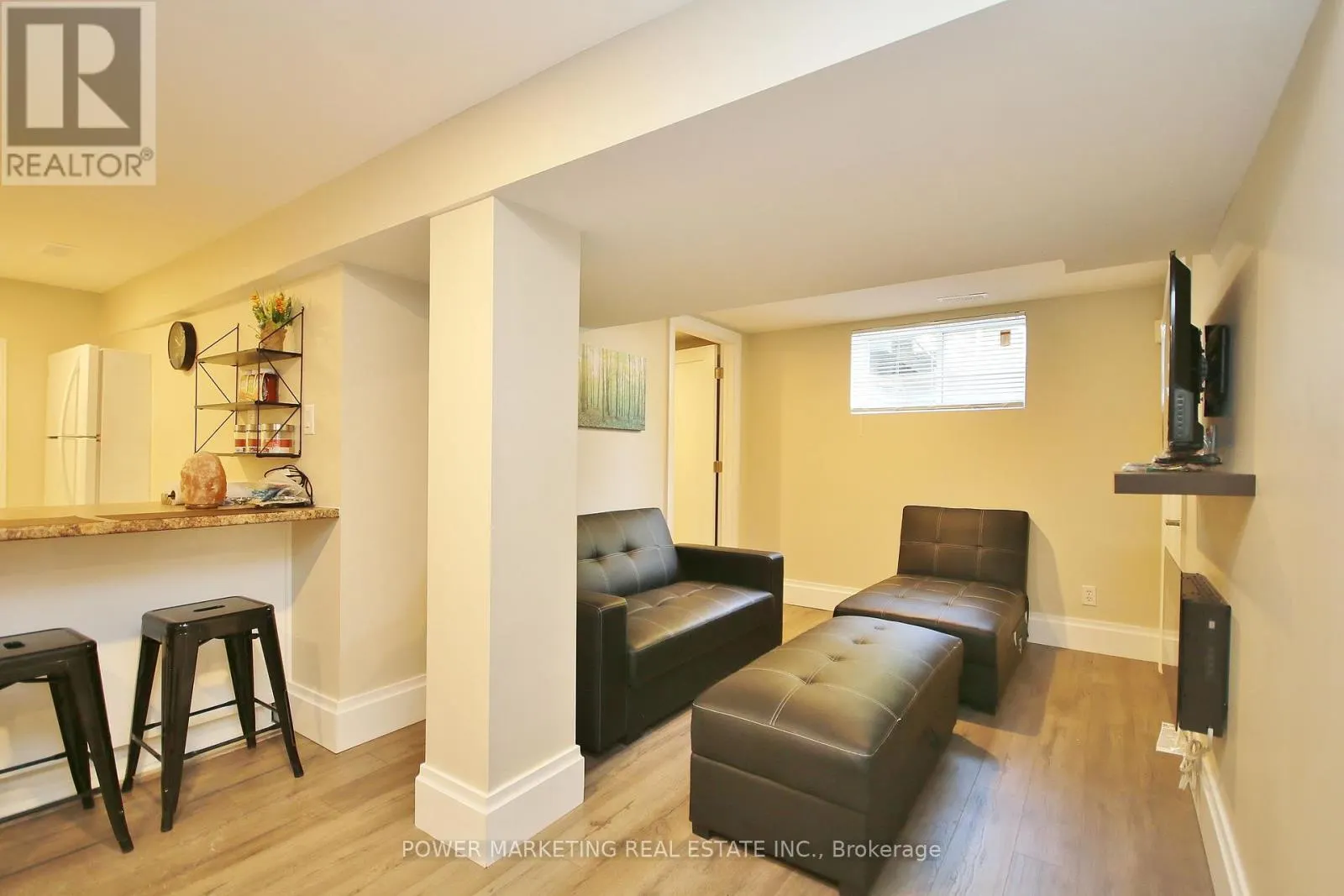 A - 835 MONTREAL ROAD