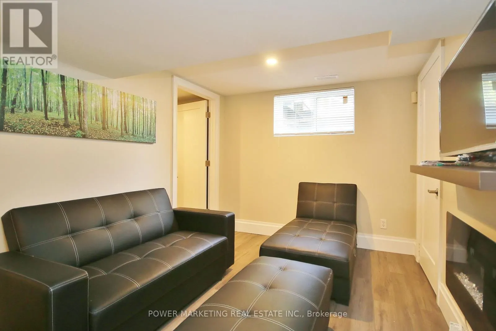 A - 835 MONTREAL ROAD