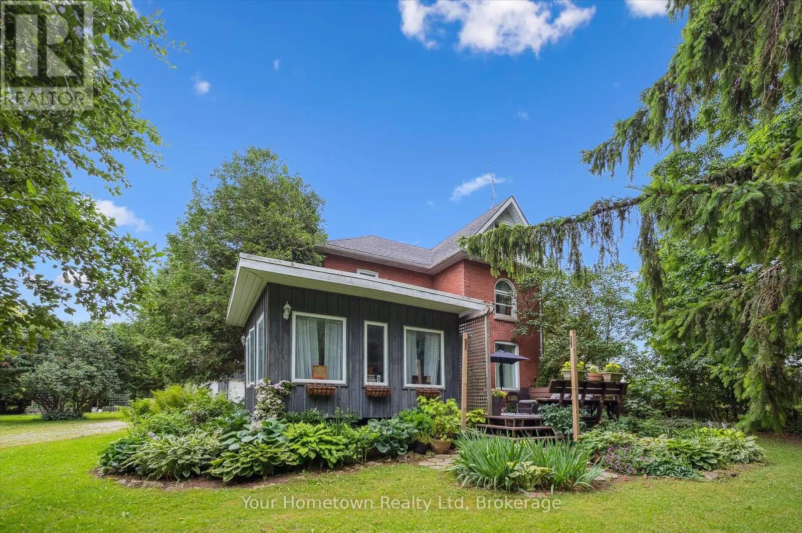 6933 WELLINGTON 7 ROAD