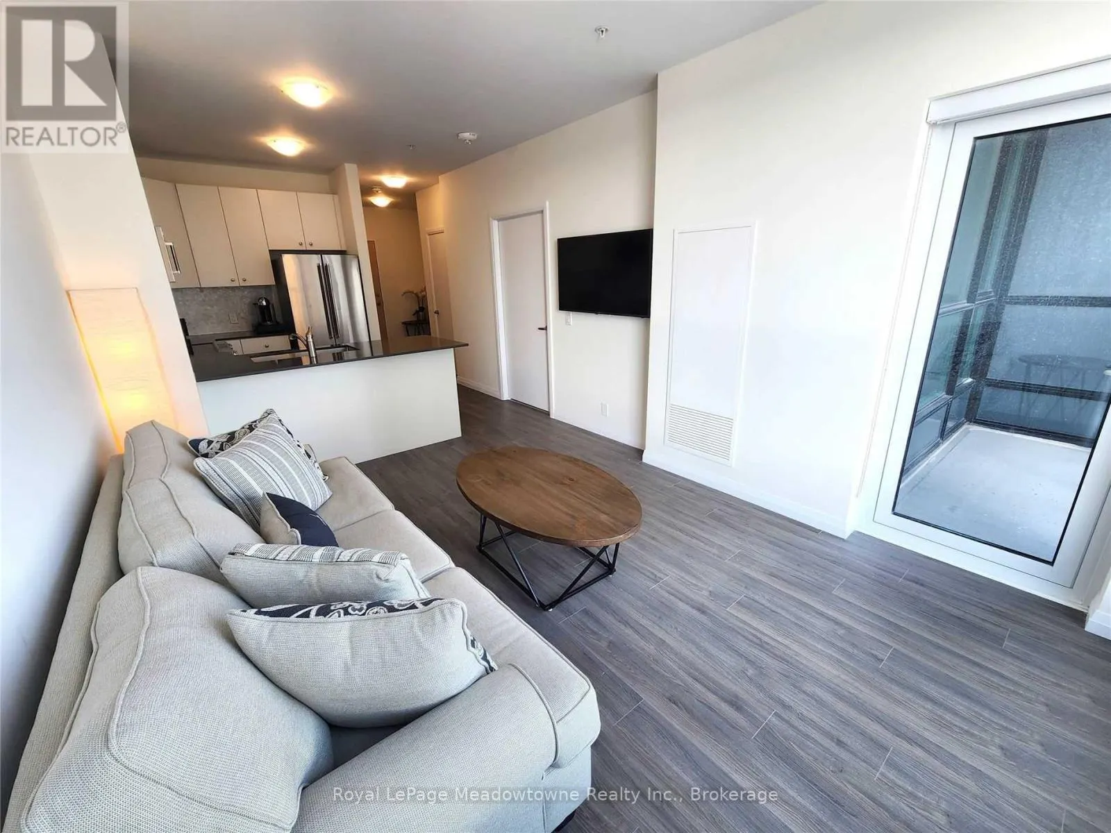 1605 - 104 GARMENT STREET, #1605