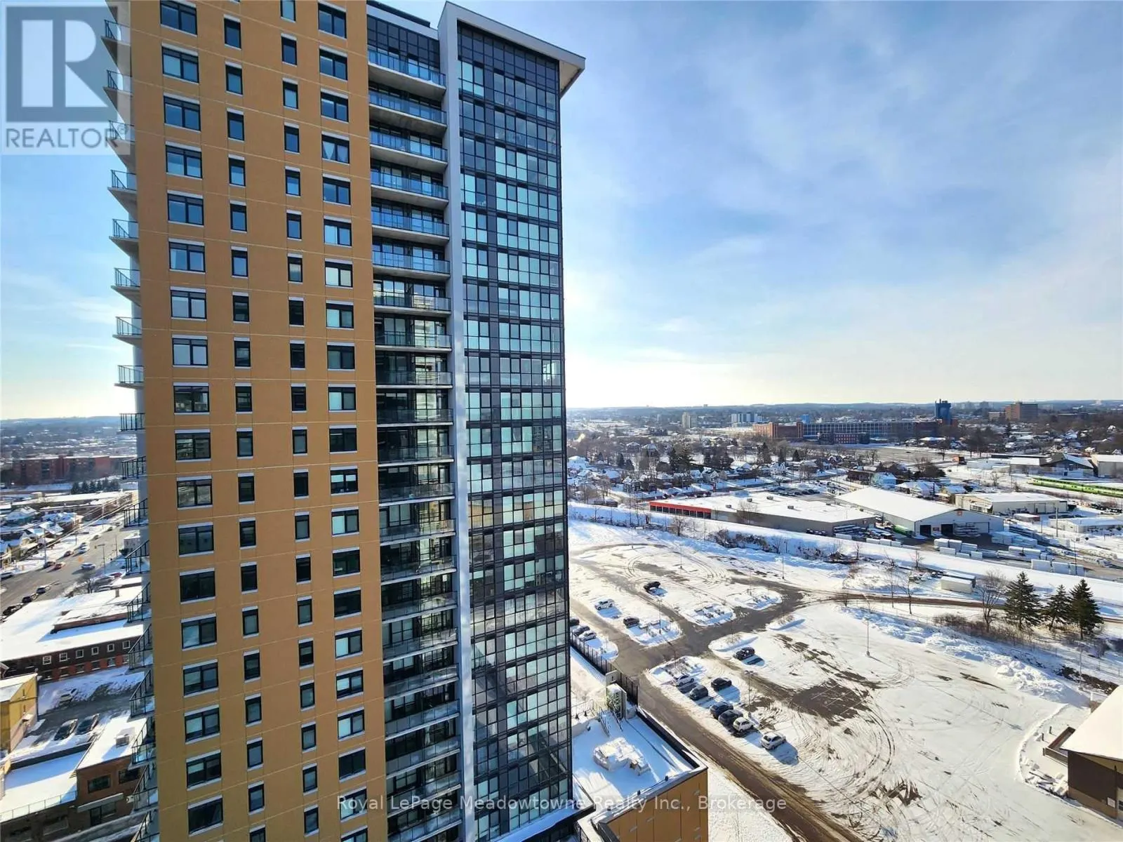 1605 - 104 GARMENT STREET, #1605