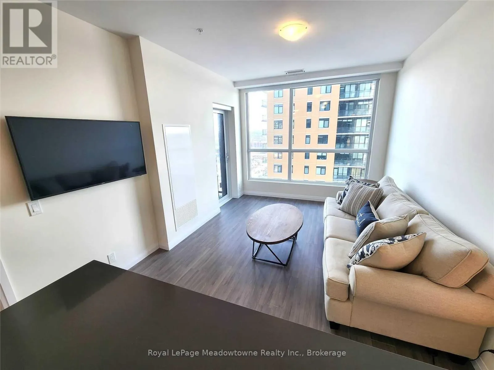 1605 - 104 GARMENT STREET, #1605