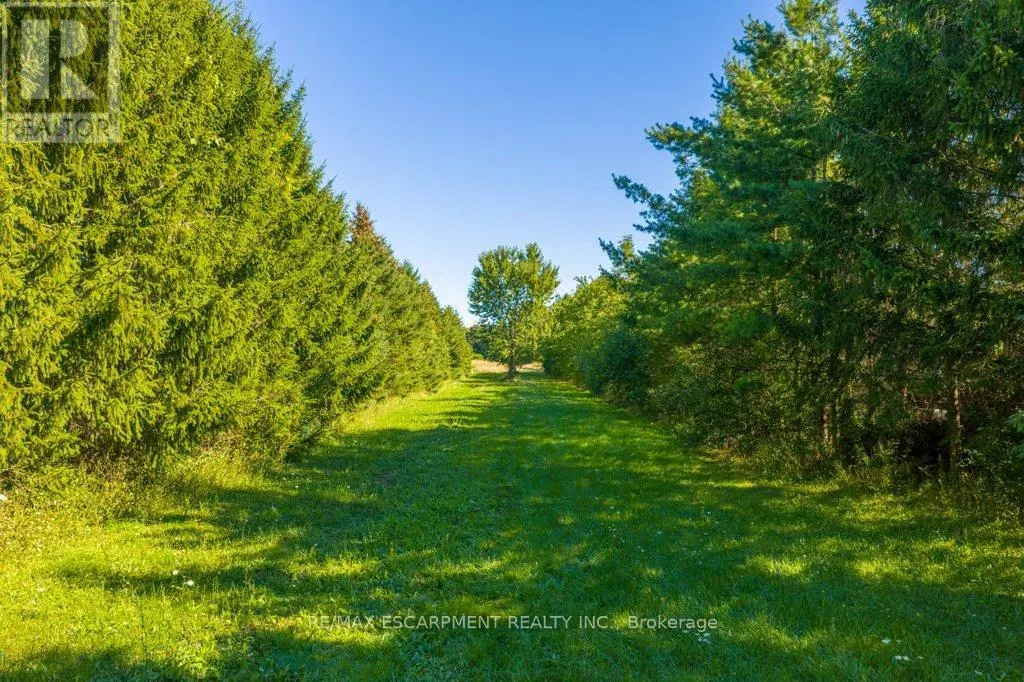 595 GREEN MOUNTAIN ROAD E