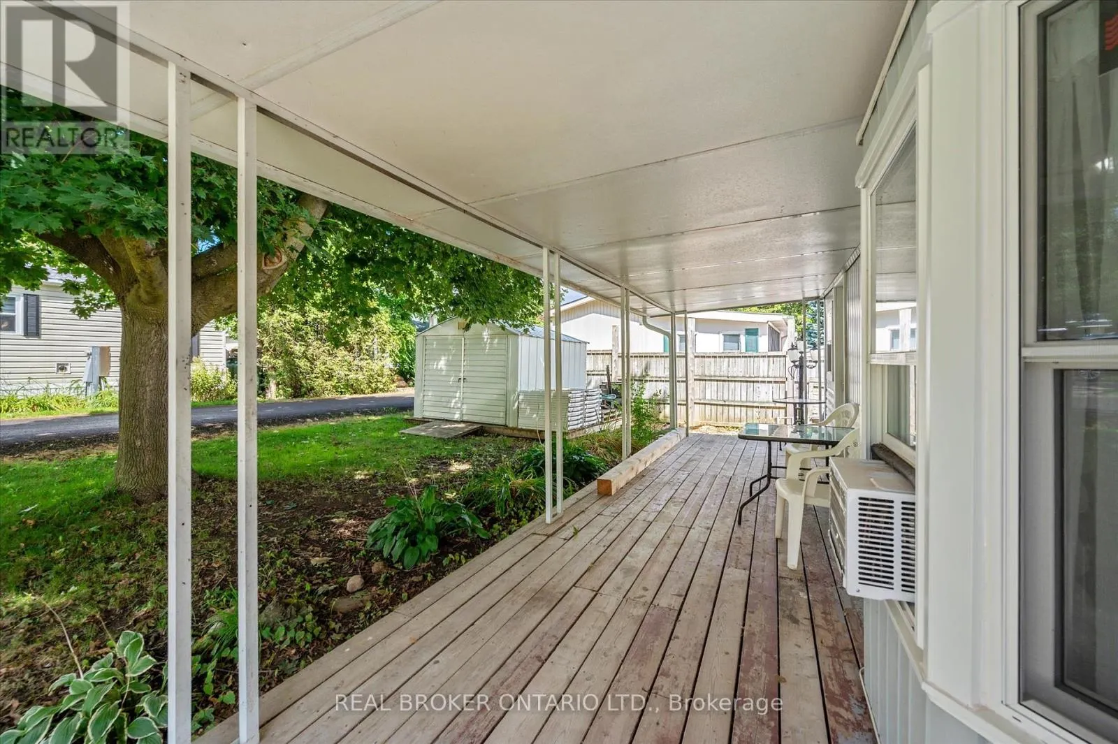 445 PINE PASS