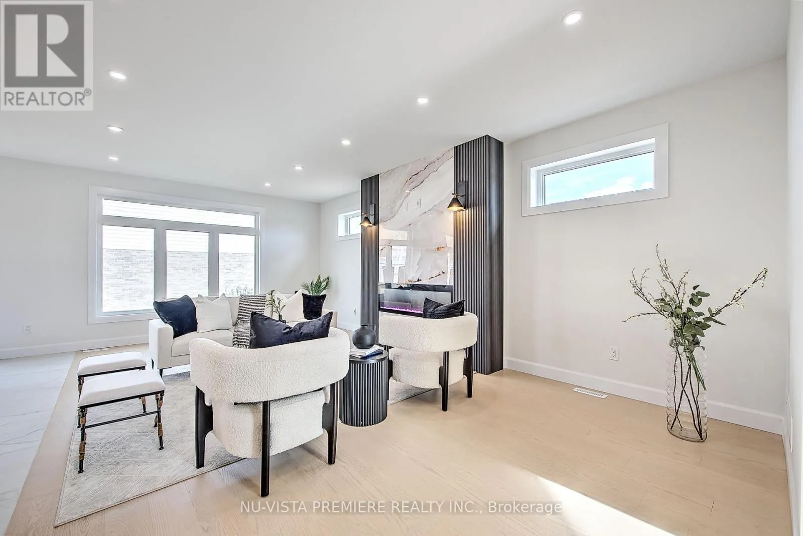 4282 LIBERTY CROSSING