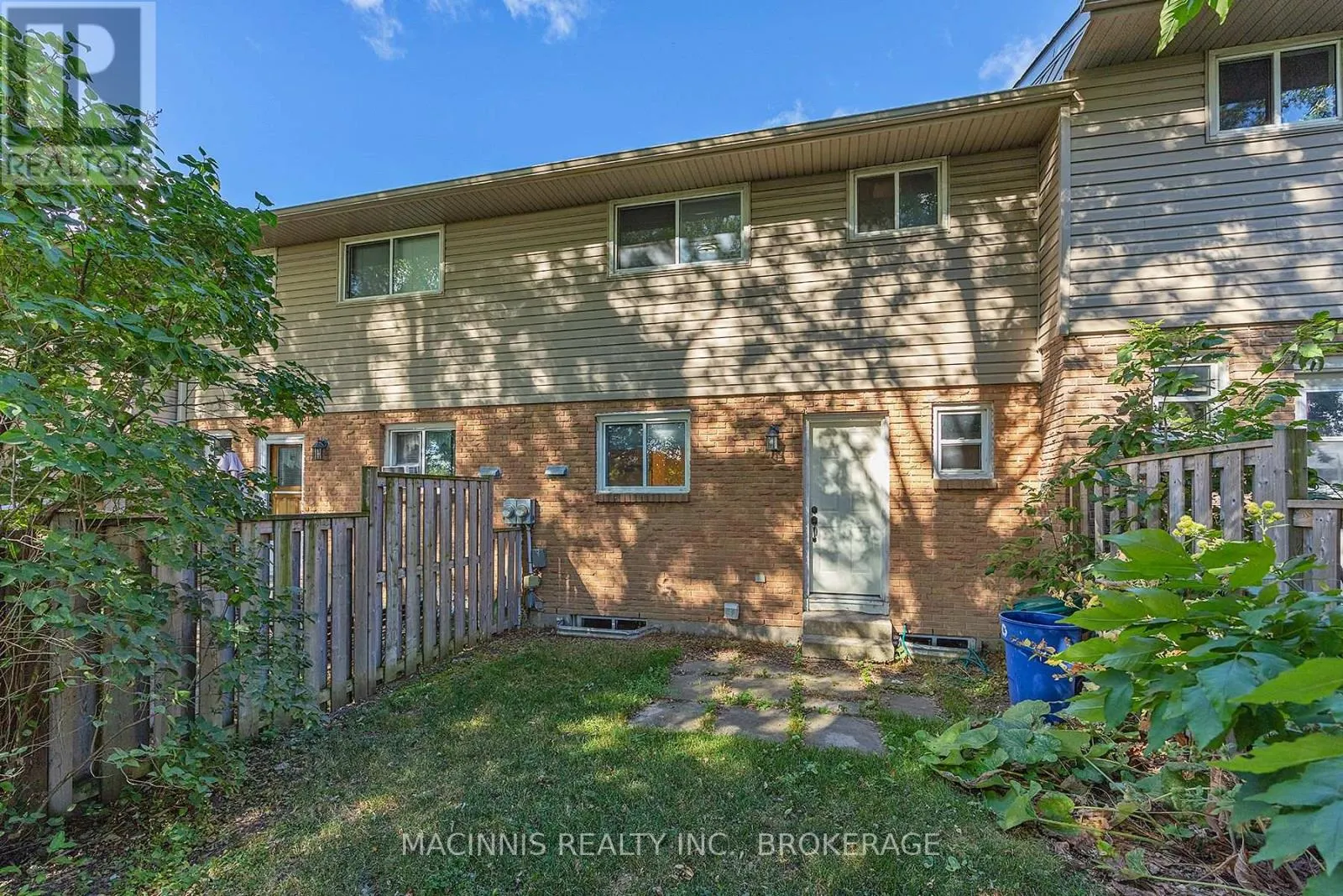 41 - 76 ROSEMUND CRESCENT, #41