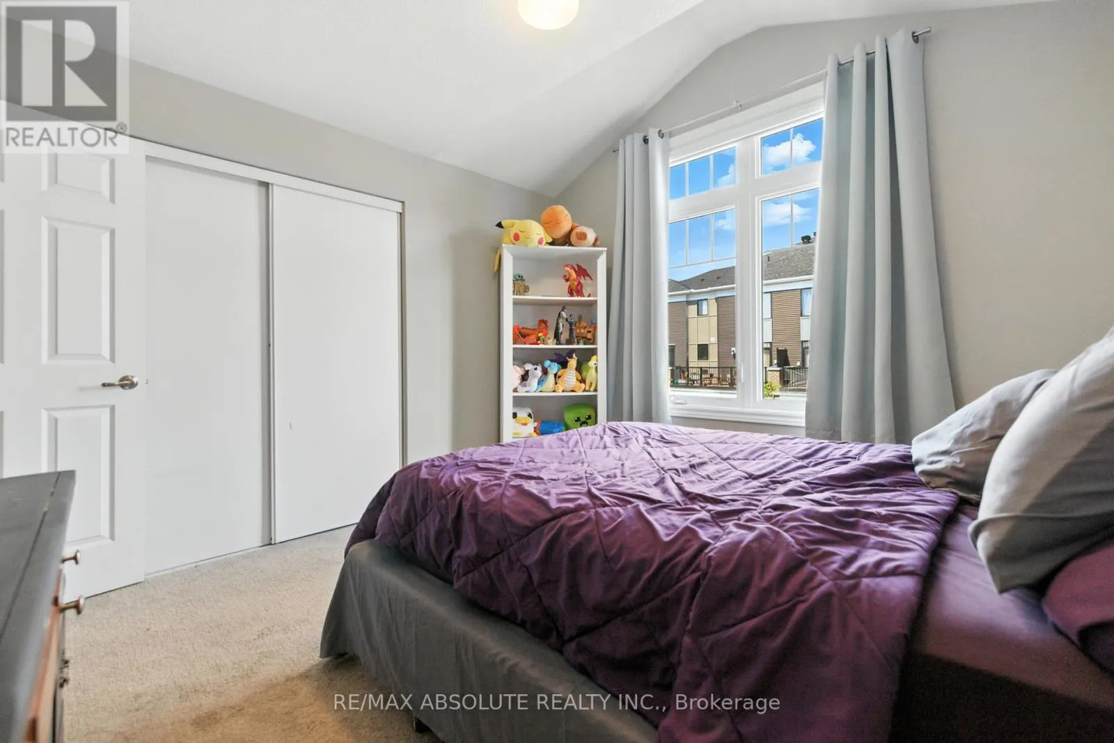 264 ATIMA CIRCLE