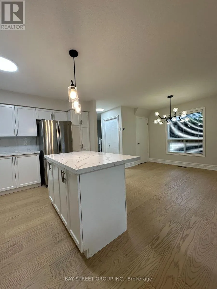 19 SILVERSMITH COURT