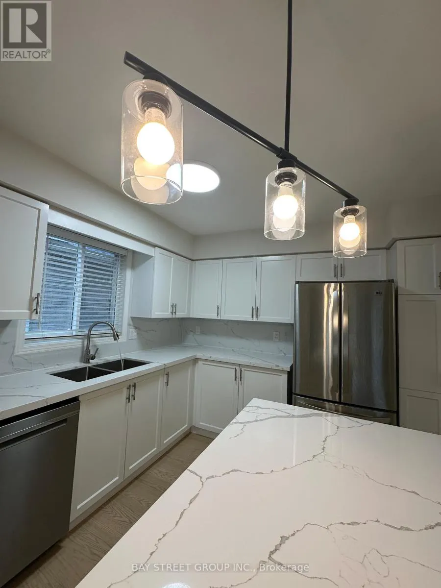 19 SILVERSMITH COURT