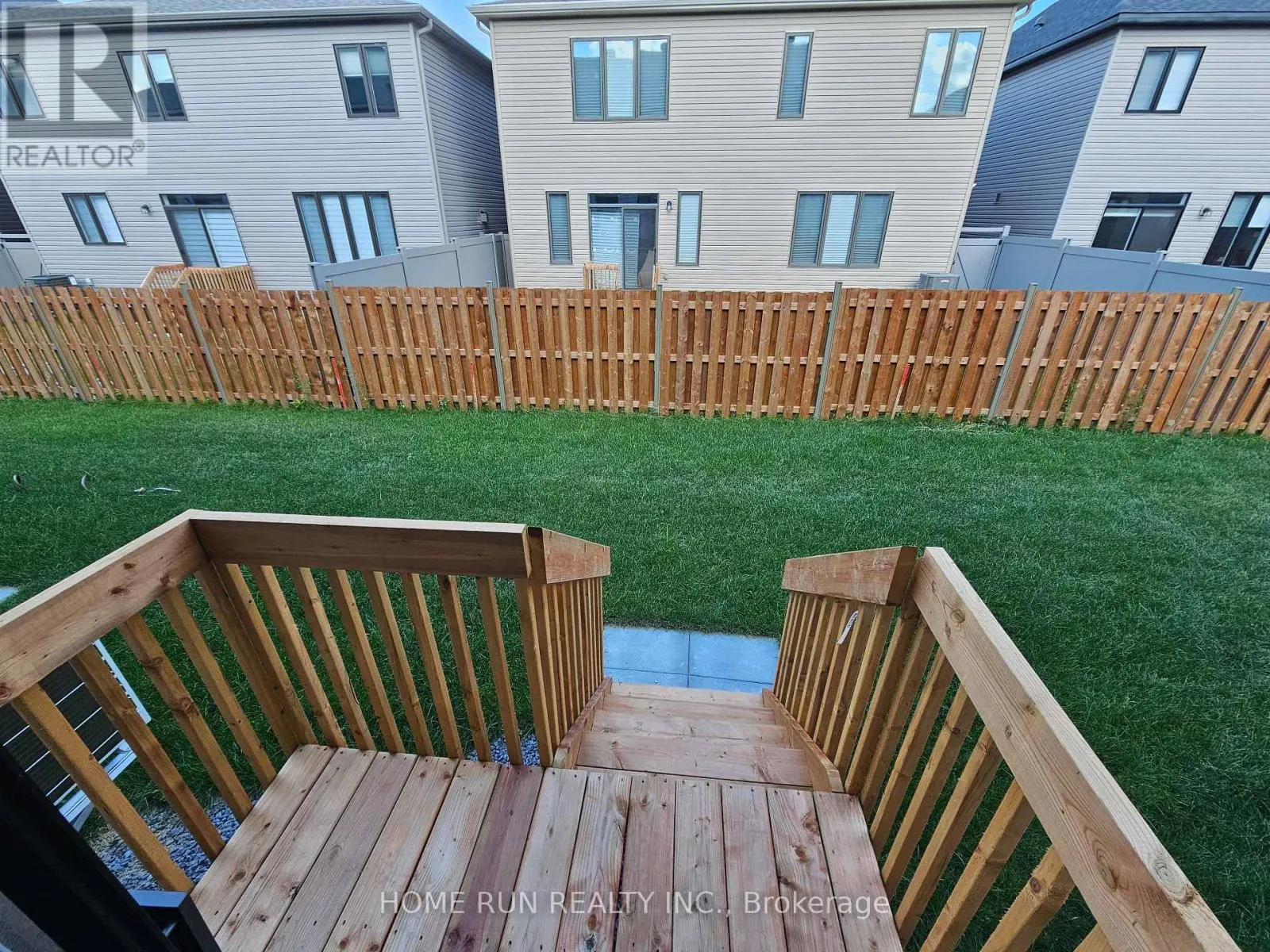 932 EILEEN VOLLICK CRESCENT