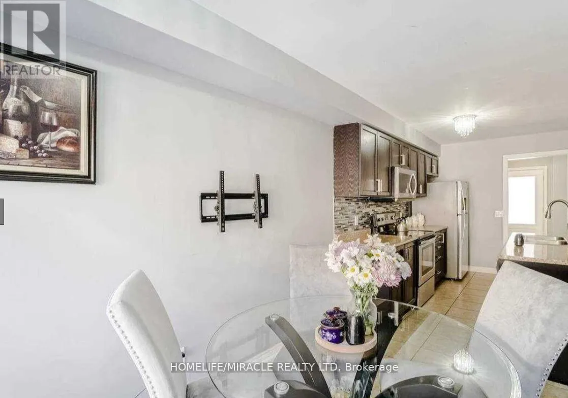 788 COOK CRESCENT