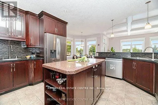 86 CANTERS CLOSE