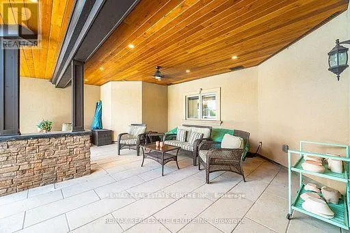 86 CANTERS CLOSE