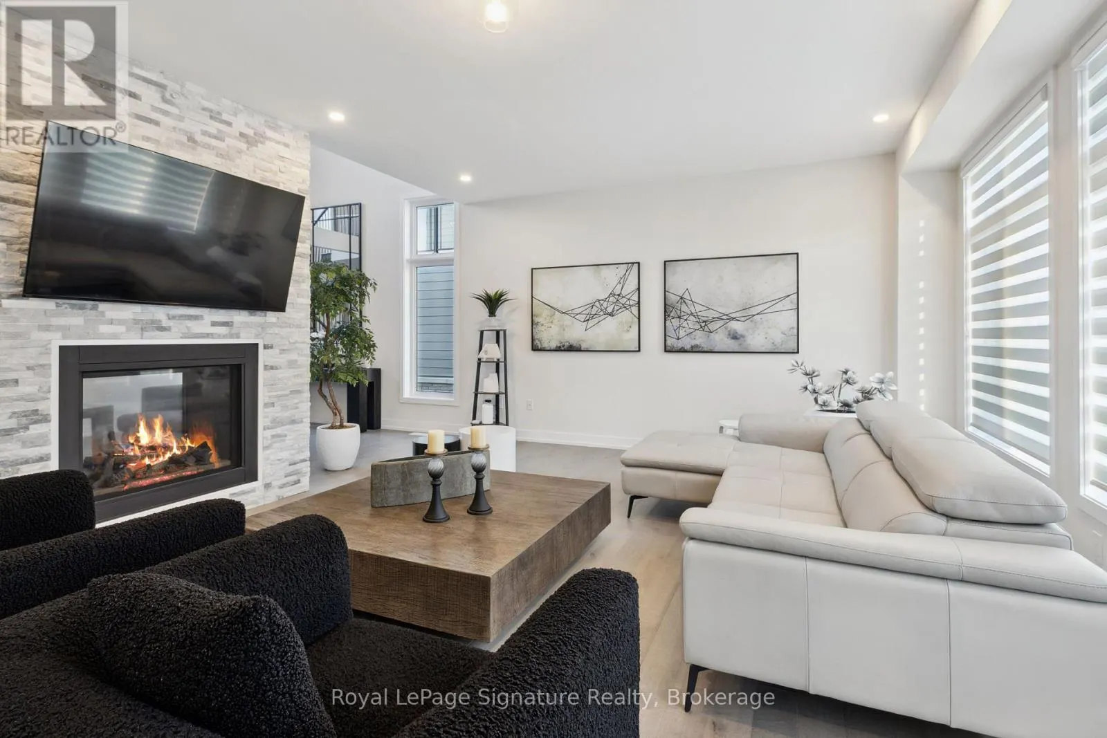 102 STONELEIGH DRIVE