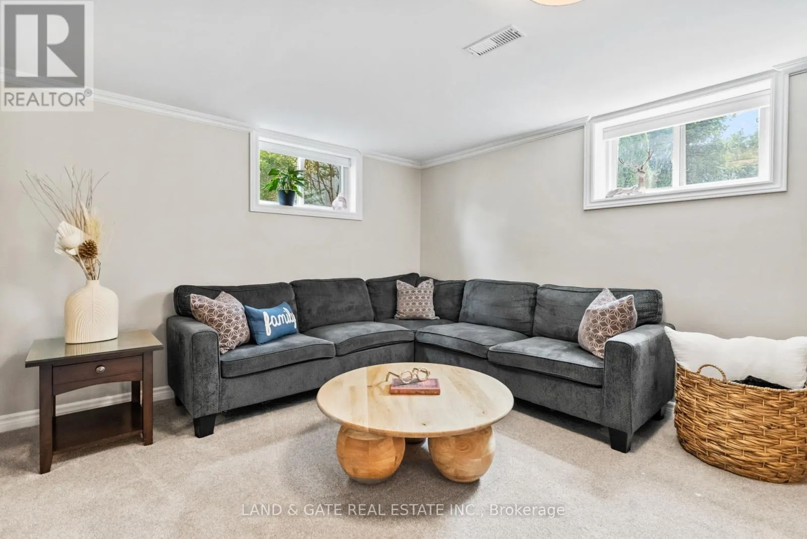 LOWER - 19 KAWARTHA DRIVE, #Lower