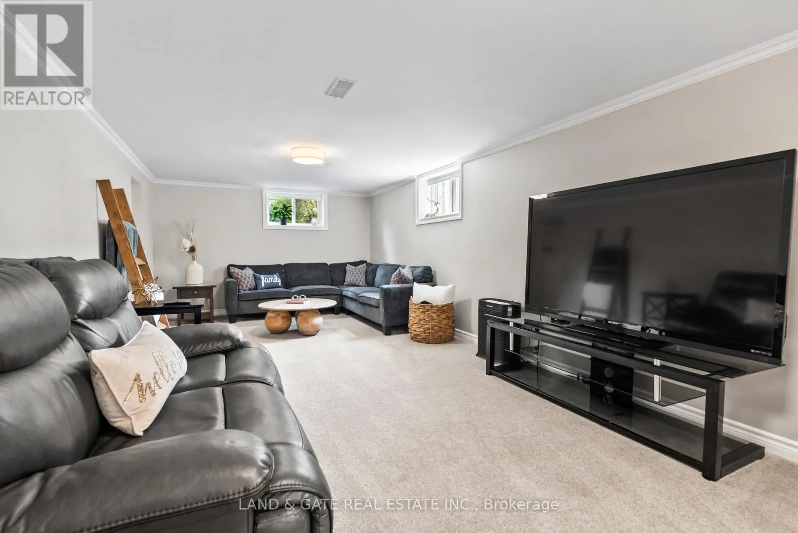 LOWER - 19 KAWARTHA DRIVE, #Lower