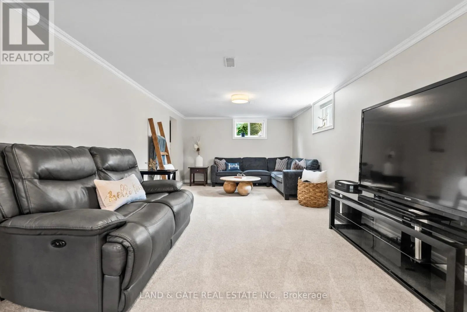 LOWER - 19 KAWARTHA DRIVE, #Lower