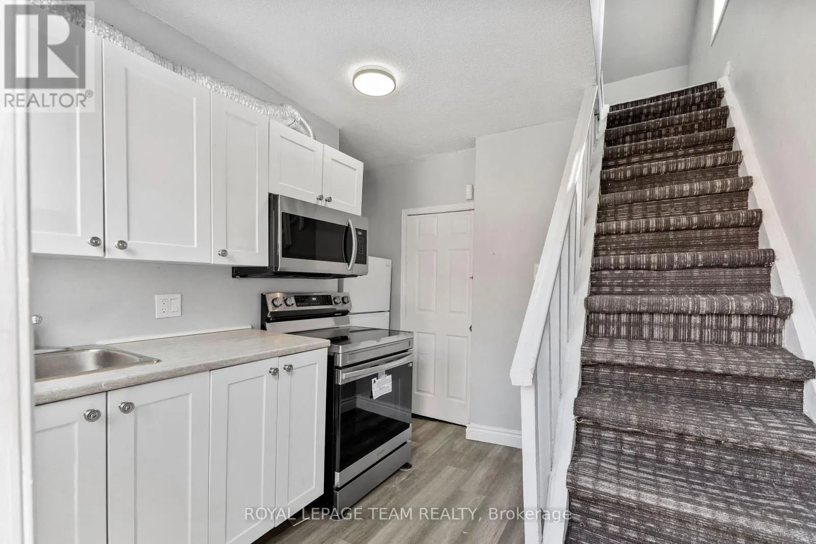105 JOLLIET AVENUE