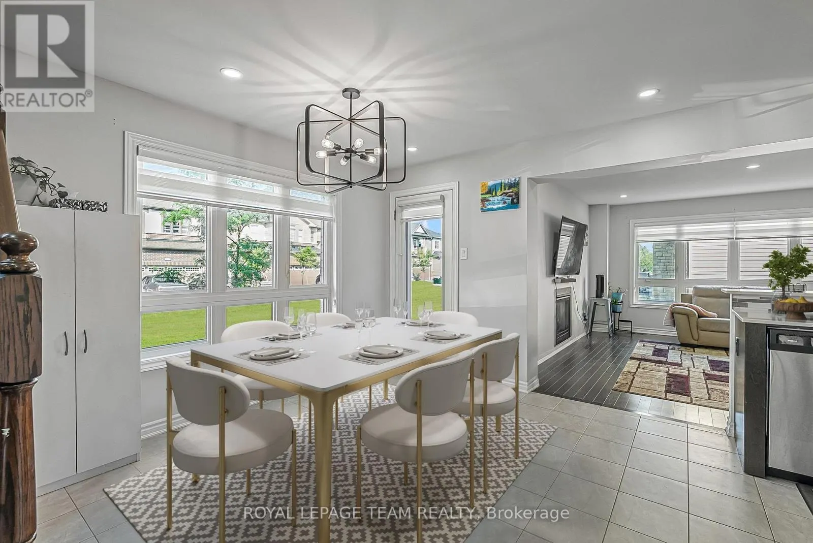622 PARADE DRIVE