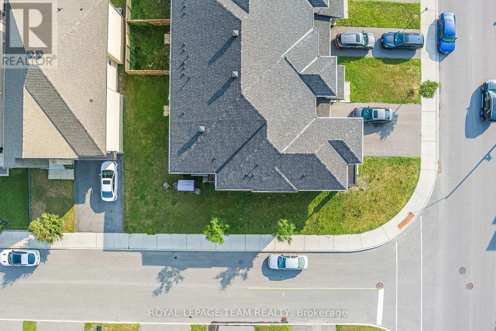 622 PARADE DRIVE