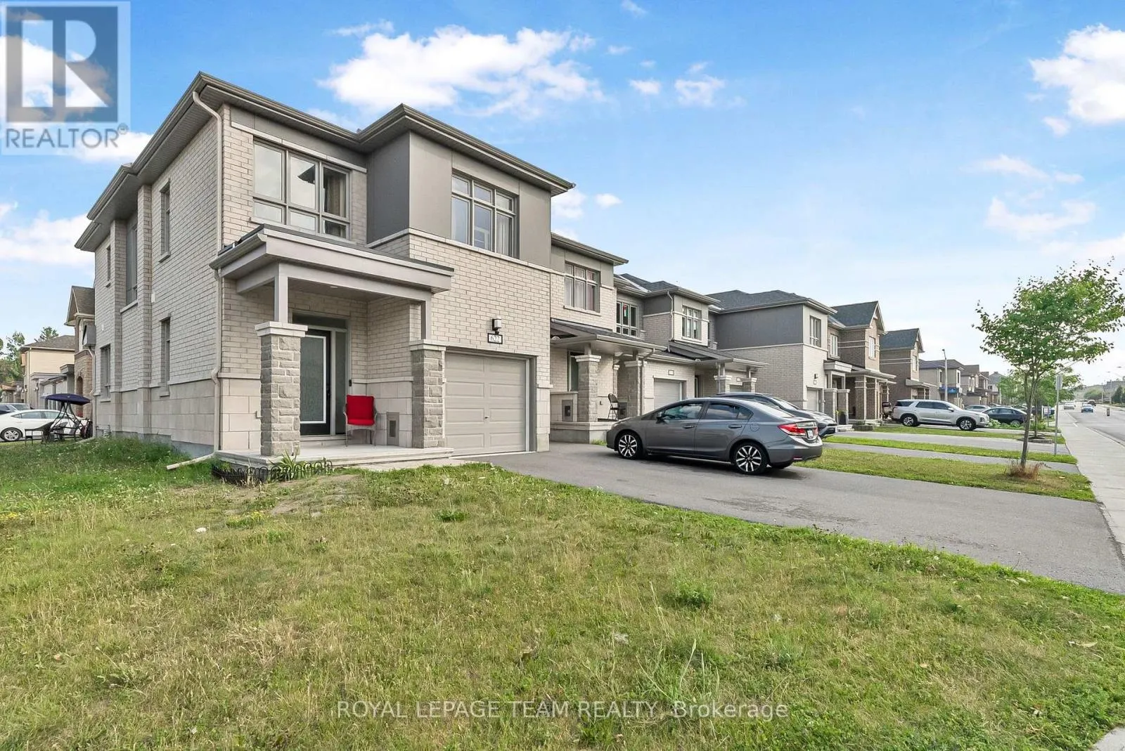 622 PARADE DRIVE