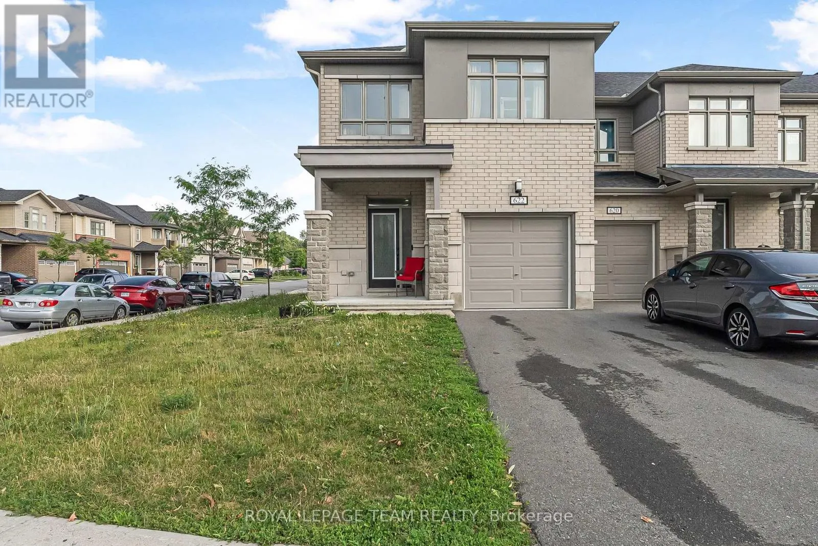 622 PARADE DRIVE