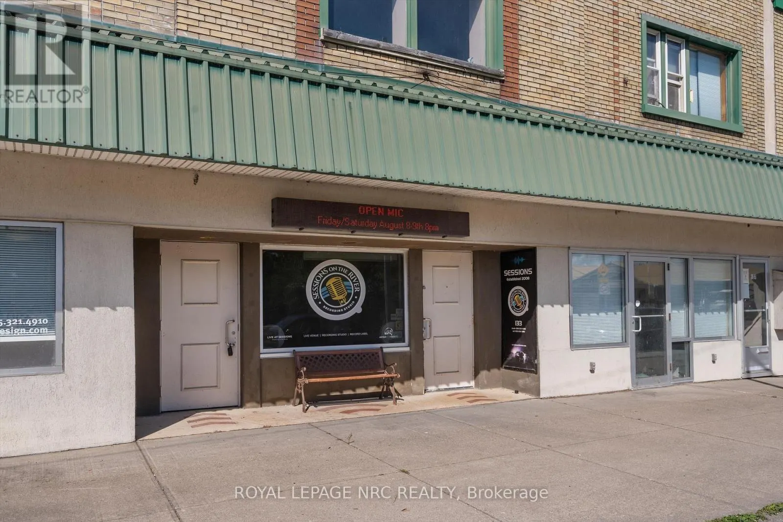 131-139 NIAGARA BOULEVARD
