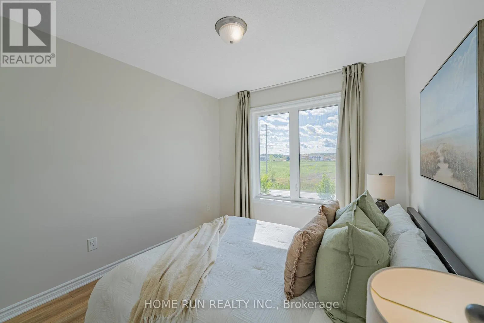 366 APHELION CRESCENT