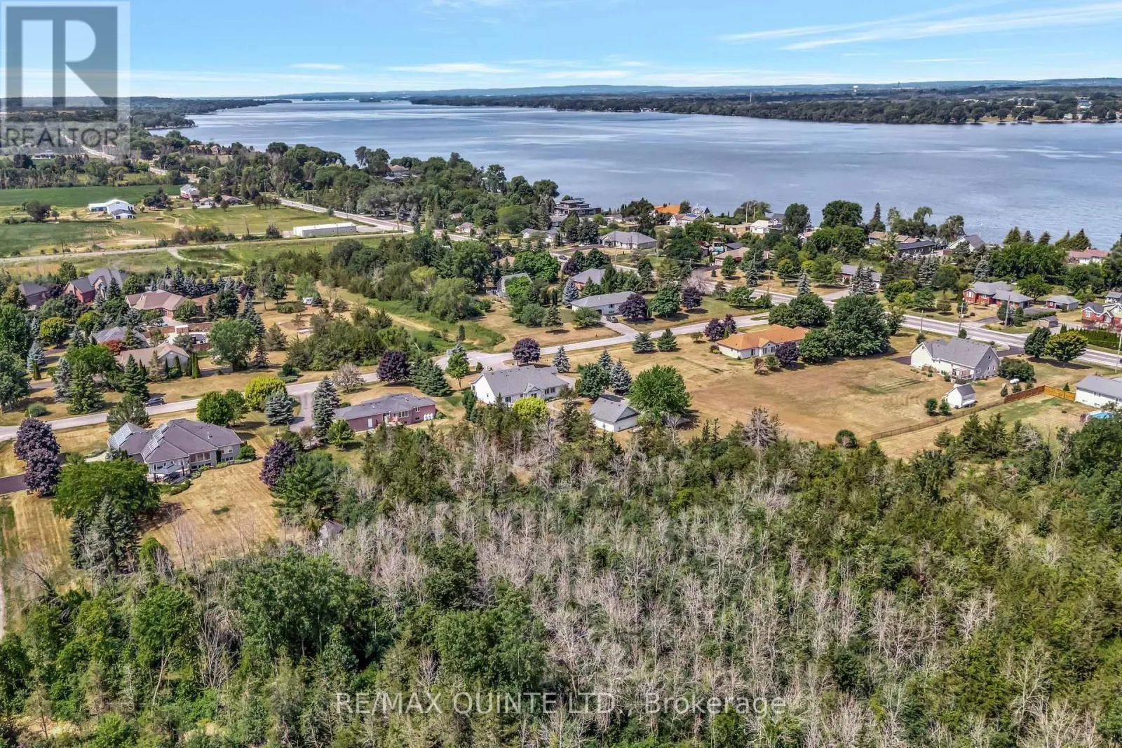 31 BAY BREEZE STREET